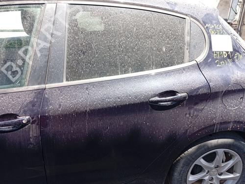 Used Left rear door Left rear door 36799522 36799522