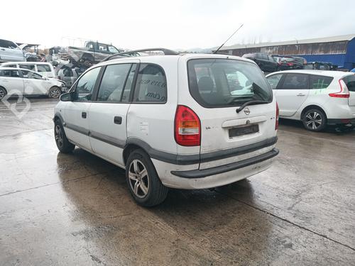 Left mirror OPEL ZAFIRA A MPV (T98) 2.0 DTI 16V (F75) | BP32205619C26 