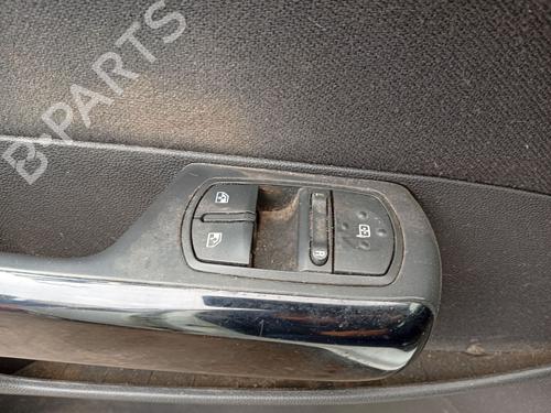 Used Left front window switch Left front window switch OPEL CORSA D (S07) [2006-2015] 35901527 35901527