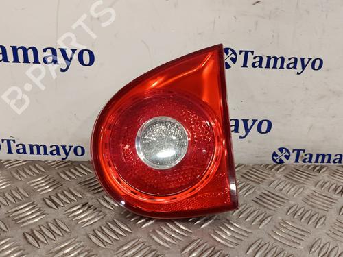 Feu de coffre droit VW GOLF V (1K1) 1.9 TDI (105 hp) 31637794