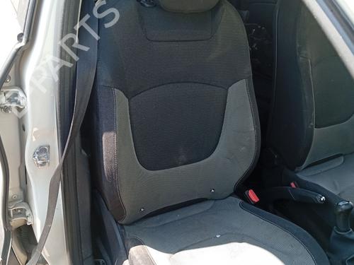 Used Right front seat Right front seat 39569319 39569319