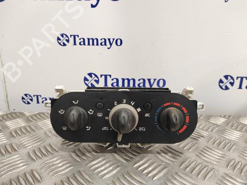 Commande Chauffage RENAULT TWINGO II (CN0_) 1.2 (CN0D) (58 hp) 17523790