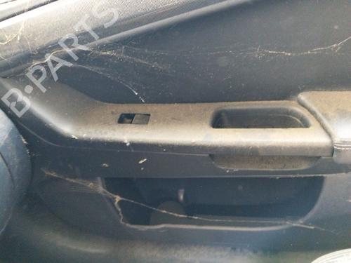 Used Right front window switch Right front window switch MITSUBISHI LANCER VIII (CY_A, CZ_A) 1.8 (CY3A, CY6A) (143 hp) 39815208 39815208