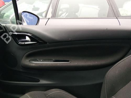 Verkleidung vorne rechts für Verkleidung vorne rechts CITROËN DS3 (SA_) 1.6 HDi 90 (92 hp) 39883958 39883958