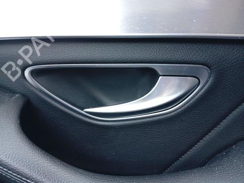 Used Front right interior door handle Front right interior door handle MERCEDES-BENZ C-CLASS T-Model (S205) C 220 BlueTEC / d (205.204) (170 hp) 36529896 36529896