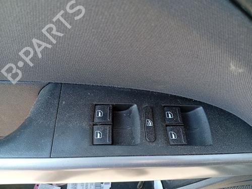 Used Left front window switch Left front window switch SEAT LEON (1P1) 1.4 TSI (125 hp) 36221668 36221668