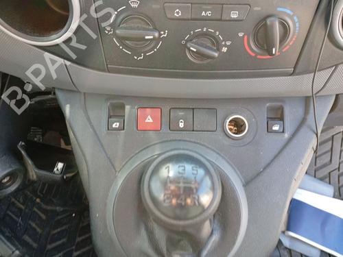 Used Left front window switch Left front window switch PEUGEOT PARTNER ORIGIN MPV (G_) 1.6 HDi 75 (75 hp) 33939401 33939401