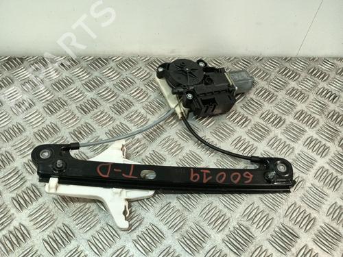 Elevador vidro trás direito Elevador vidro trás direito VW POLO V (6R1, 6C1) 1.4 TDI (90 hp) 33933259 33933259