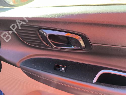Used Front right interior door handle Front right interior door handle 39503207 39503207