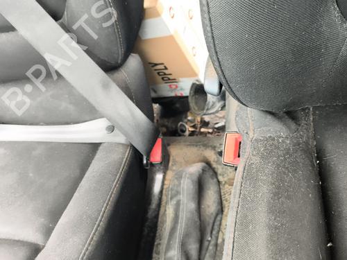 Used Seat buckle Seat buckle RENAULT TRAFIC III Bus (JG_) 1.6 dCi 115 (JGMD) (116 hp) 40184635 40184635
