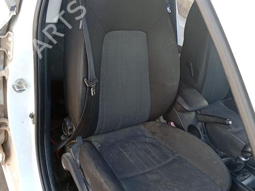 Used Right front seat Right front seat KIA CEE'D Hatchback (ED) 1.4 (109 hp) 33756542 33756542