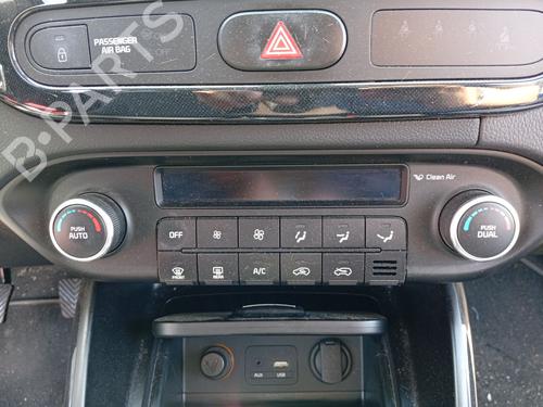 climate-control-kia-carens-iv-2013-35901619 main image