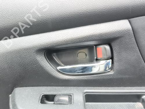 Used Front right interior door handle Front right interior door handle SUBARU XV (_GP_) 1.6 i AWD (GP3, G33GP) (114 hp) 40089179 40089179