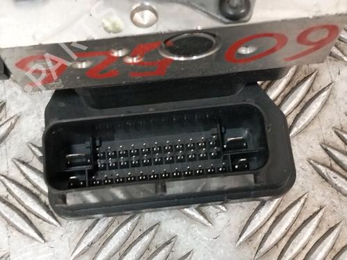 ABS pump KIA CARENS IV 1.7 CRDi | BP37197642M43 - Image 2