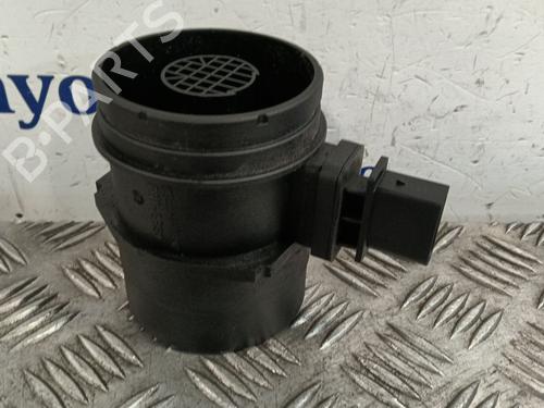 Used Mass air flow sensor BMW 1 (E81) 118 d (143 hp) 29136533