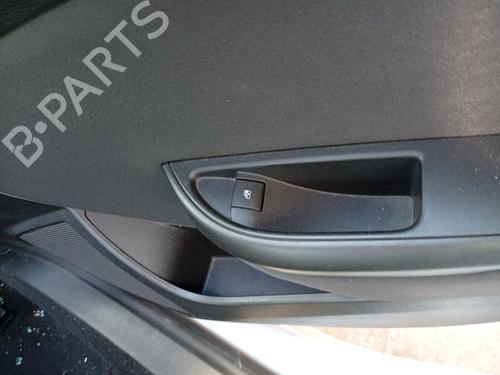 Mando elevalunas trasera derecho Mando elevalunas trasera derecho OPEL ASTRA J (P10) 1.6 CDTi (68) (110 hp) 34163442 34163442