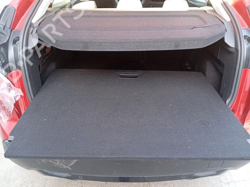 Suelo del maletero Suelo del maletero CITROËN C4 III (BA_, BB_, BC_) 1.2 PureTech 130 (BAHNSA, BAHNSB) (130 hp) 36701235 36701235