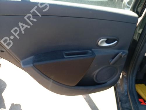 Bageste venstre beklædning Bageste venstre beklædning RENAULT CLIO III (BR0/1, CR0/1) 1.5 dCi (75 hp) 36562829 36562829