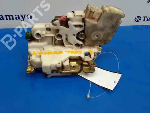 Serratura posteriore destra NISSAN PICK UP (D22) 2.5 dCi 4WD (133 hp) 6022807