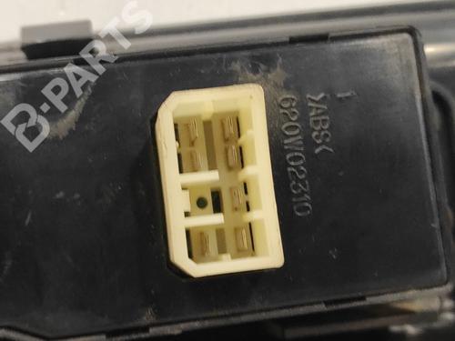 Left front window switch HYUNDAI H-1 Van (A1) 2.5 TD | BP11759703I27 