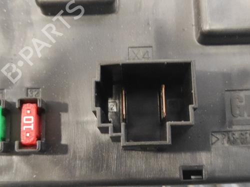 Fuse box OPEL ASTRA J (P10) 1.7 CDTI (68) | BP13938954E1 