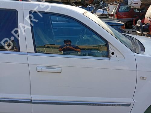 Used Right front door Right front door JEEP GRAND CHEROKEE III (WH, WK) 3.0 CRD 4x4 (218 hp) 33939407 33939407