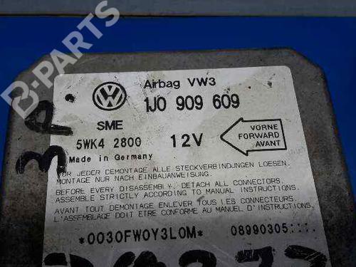 ECU airbags VW GOLF IV (1J1) 1.6 | BP891476M53 