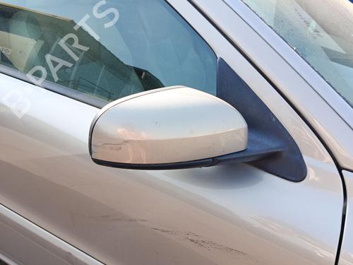 Used Right mirror VOLVO V70 II (285) 2.4 (140 hp) 27932677