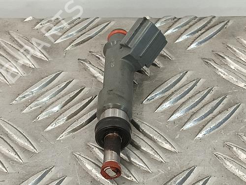 Injector TOYOTA PRIUS (_W5_)  | BP13386332M100