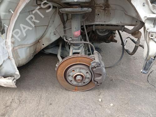 Used Right front steering knuckle Right front steering knuckle PEUGEOT 208 I (CA_, CC_) 1.2 VTI 82 (82 hp) 34158393 34158393