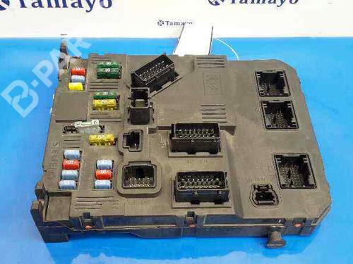Used Fuse box PEUGEOT 407 (6D_) 2.0 HDi 135 (6DRHRH, 6DRHRE, 6DRHRG, 6DRHRJ) (136 hp) 6443748