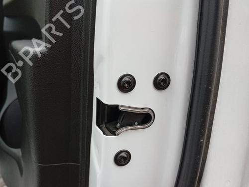 Høyre foran lås CHEVROLET AVEO Hatchback (T300) 1.3 D (95 hp) 32125098