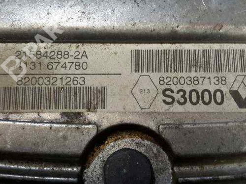 Computer motormanagement RENAULT MEGANE II Saloon (LM0/1_) 1.6 16V (LM1R, LM0C) | BP2969214M57