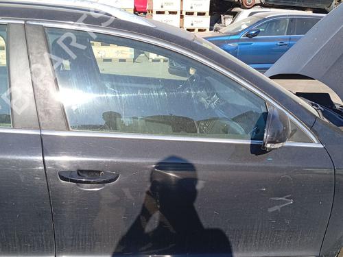 Used Right front door Right front door 37604090 37604090