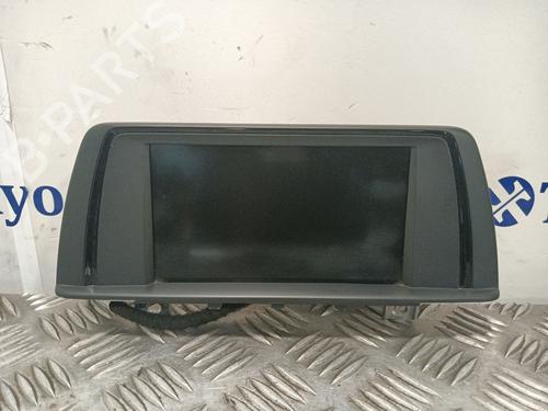 Used Display monitor BMW 1 (F21) 118 d (150 hp) 30316512