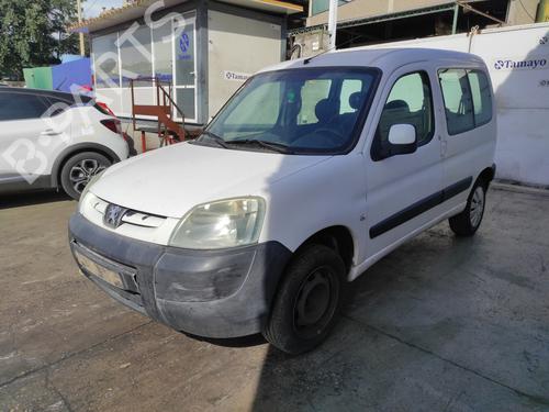 Front bumper PEUGEOT PARTNER Box Body/MPV (5_, G_) 1.9 D | BP20291555C7 