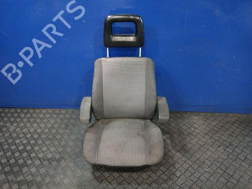 Used Right front seat VW TRANSPORTER T3 Bus (25_) 1.6 TD (70 hp) 30435073