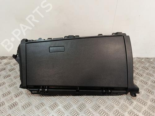 Used Glove box Glove box TOYOTA C-HR (_X1_) 1.8 Hybrid (ZYX10_, ZYX11_) (98 hp) 32015020 32015020