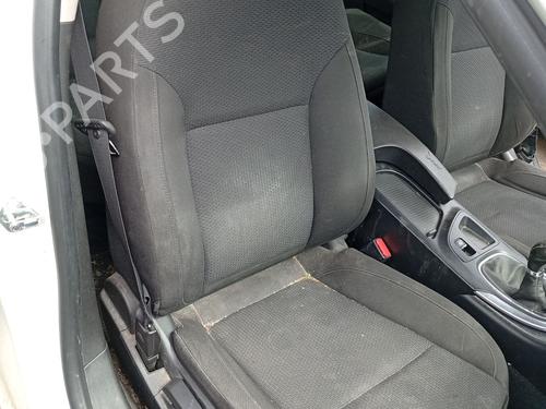 Used Right front seat Right front seat 38536246 38536246