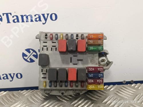 Used Fuse box FIAT PUNTO (188_) 1.2 16V 80 (188.233, .235, .253, .255, .333, .353, .639,... (80 hp) 21269305