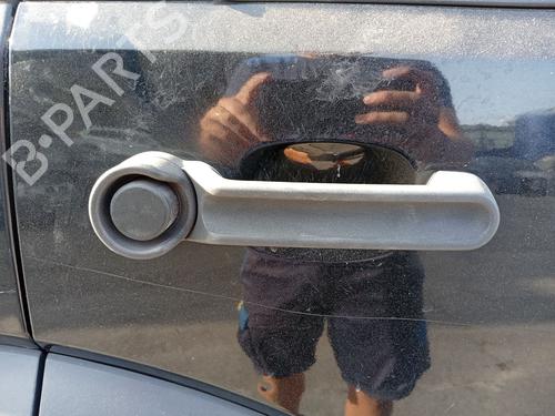 Used Rear right exterior door handle Rear right exterior door handle 37665047 37665047