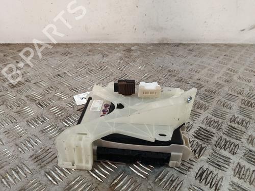 Fuse box TOYOTA RAV 4 V (_A5_, _H5_) 2.0 (MXAA52) | BP40229666E1 - Image 3