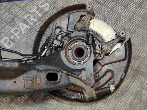 Right rear steering knuckle VW TRANSPORTER T5 Van (7HA, 7HH, 7EA, 7EH) 2.5 TDI | BP12826406M28 