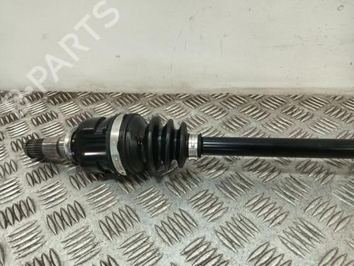 Right front driveshaft PEUGEOT 108 1.0 VTi | BP36237101M39 - Image 2