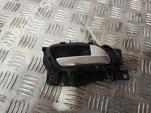 Used Front right interior door handle Front right interior door handle 39499838 39499838