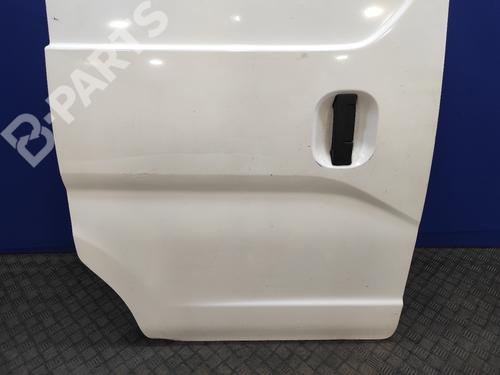 Right slide door NISSAN NV200 / EVALIA Bus  | BP12002027C75 