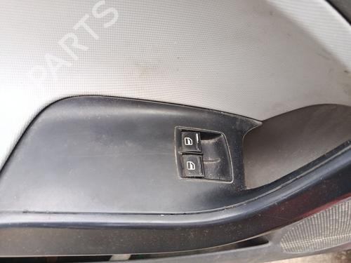 Interrupteur de vitre avant gauche VOLVO S40 I (644) 1.9 DI (95 hp) 30278089