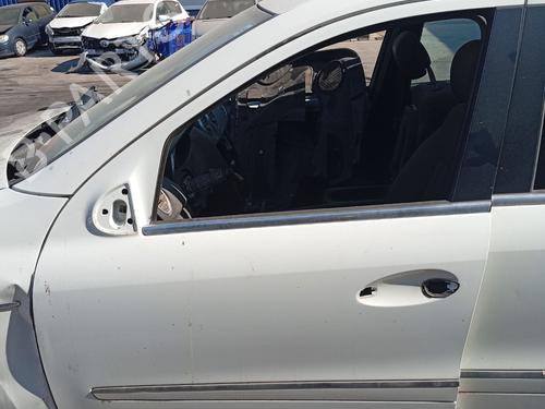 Used Left front door Left front door 32711882 32711882