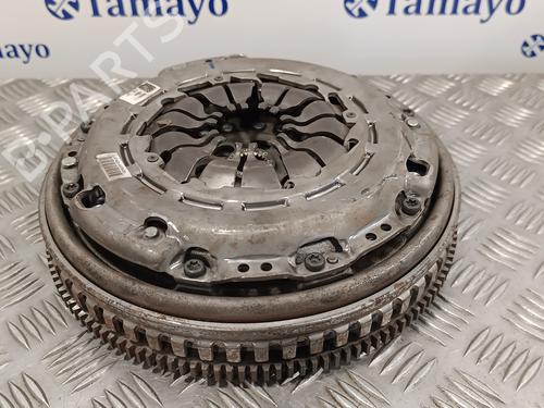 Used Flywheel NISSAN NV200 / EVALIA Bus 1.5 dCi 110 (M20, M20M) (110 hp) 15680579