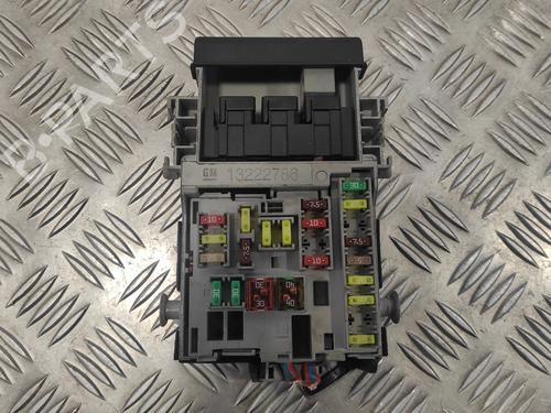 Fuse box OPEL ASTRA J (P10) 1.7 CDTI (68) | BP13646908E1 